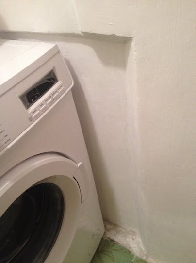 handyman brno - Washing machine recess installation after precise wall thinning in a tight bathroom space.